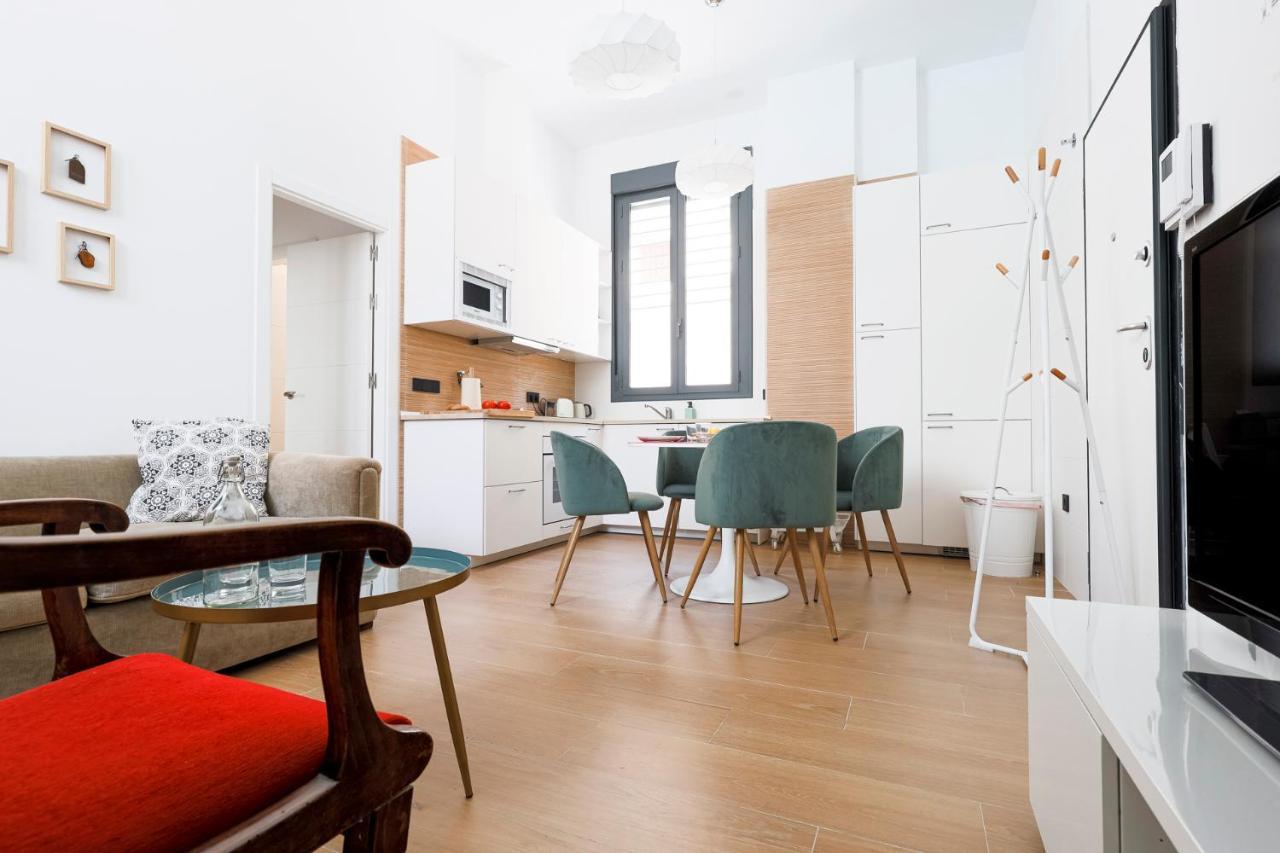 Oasis In The Heart Of - 2 Bedroom Appartement *